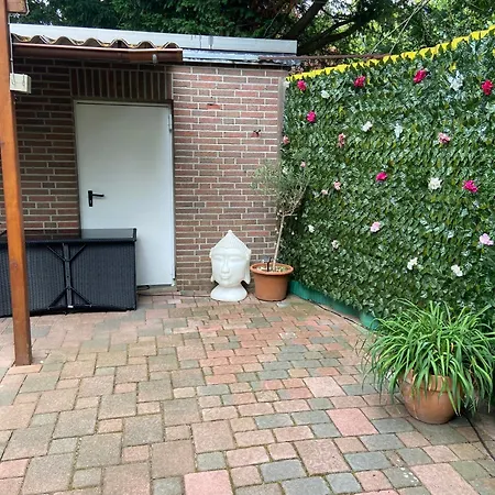 Thailand Lounge Whirlpool Sauna *